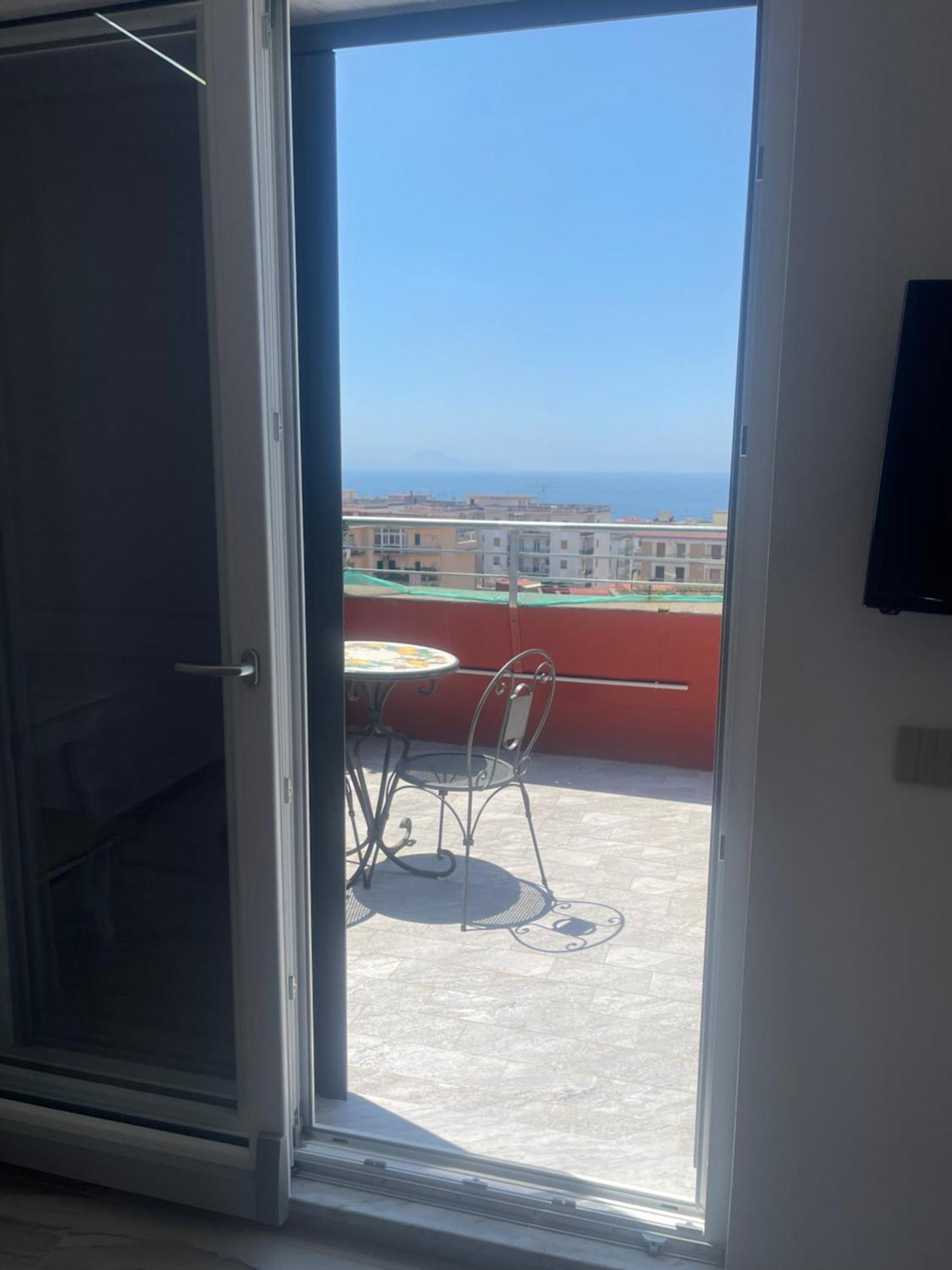 Terrazza Belvedere Bed & Breakfast Ерколано Екстериор снимка